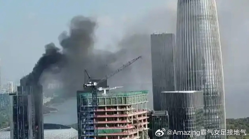 深圳住宅爆炸大火撲滅，英勇救援與事故反思，深圳住宅爆炸大火救援行動與事故反思