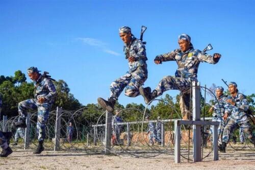 最新國(guó)際軍事動(dòng)態(tài)，全球軍事變革與未來展望，全球軍事動(dòng)態(tài)更新與未來展望，變革中的國(guó)際軍事力量展望