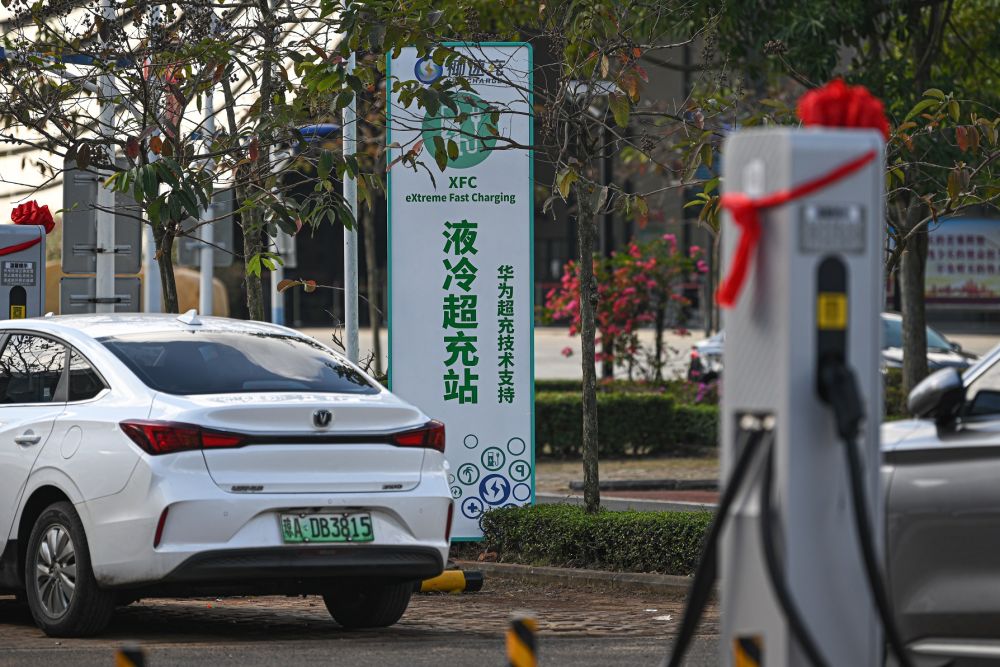 關(guān)于所謂的2024新澳門正版免費(fèi)資本車的真相揭露——警惕網(wǎng)絡(luò)賭博陷阱，警惕網(wǎng)絡(luò)賭博陷阱，揭露所謂澳門正版免費(fèi)資本車真相